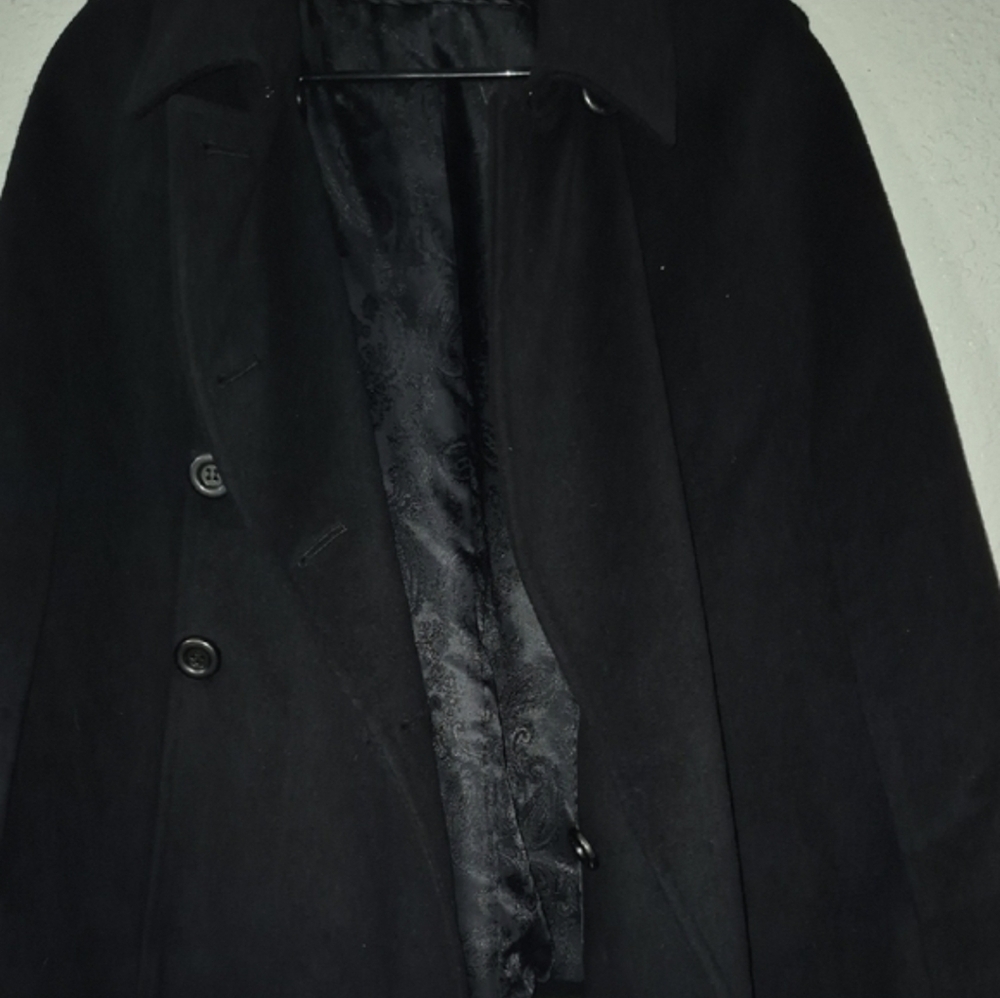 Cape Coat - Picture 6 of 9